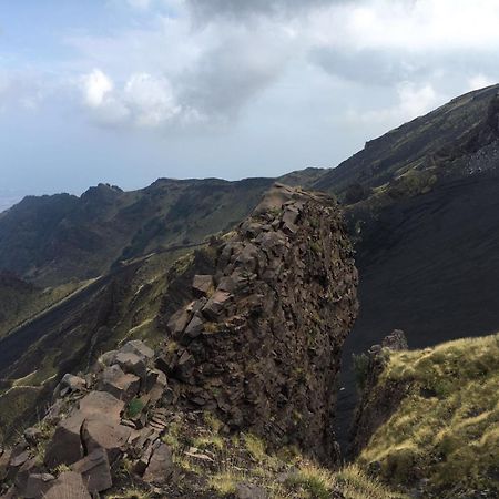 Etna En Vie Bed & Breakfast Zafferana Etnea Ngoại thất bức ảnh